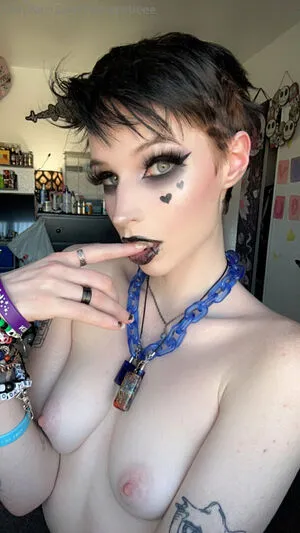 Feetiecutieee OnlyFans Leaked Free Thumbnail Picture - #w7PWhJ0k5D