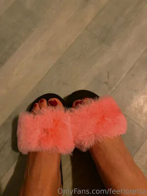 Feetloretta OnlyFans Leaked Free Thumbnail Picture - #2UVVbpp9dn