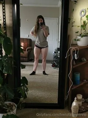 Feetofastonervip OnlyFans Leaked Free Thumbnail Picture - #Is1bp6SvfU