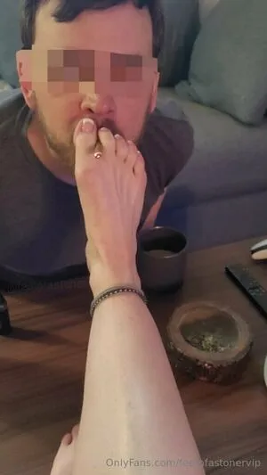 Feetofastonervip OnlyFans Leaked Free Thumbnail Picture - #lWPPi3HPJB