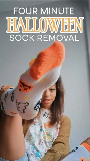 Feetofmelanie OnlyFans Leaked Free Thumbnail Picture - #6YzmU6xJDP