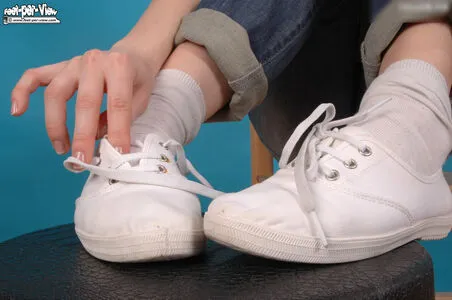 Feetperview Sockenmdchen OnlyFans Leaked Free Thumbnail Picture - #7Fp5XR5xaM