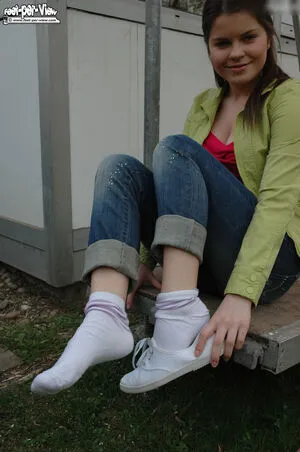 Feetperview Sockenmdchen OnlyFans Leaked Free Thumbnail Picture - #BDrfZ4d3LD