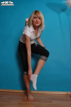 Feetperview Sockenmdchen OnlyFans Leaked Free Thumbnail Picture - #cR15w4oFy2