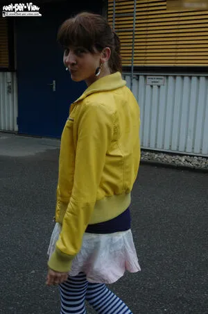 Feetperview Sockenmdchen OnlyFans Leaked Free Thumbnail Picture - #dtTRenje3e