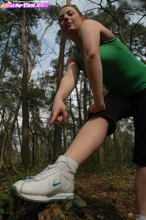 Feetperview Sockenmdchen OnlyFans Leaked Free Thumbnail Picture - #pT8blzFsic