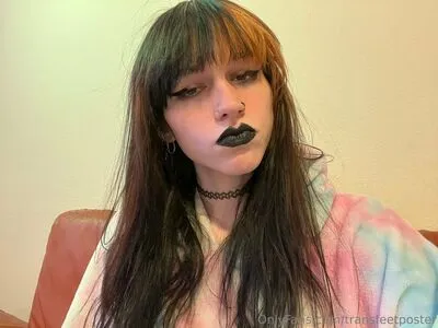 Feetposter OnlyFans Leaked Free Thumbnail Picture - #8VFIURN4i5