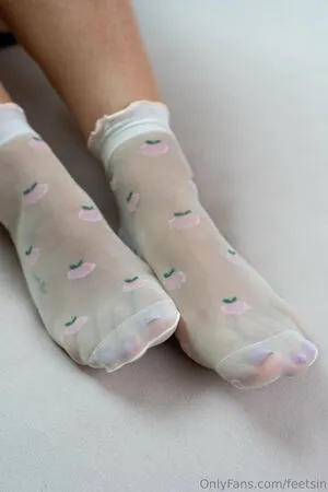 Feetsin OnlyFans Leaked Free Thumbnail Picture - #STSymaiJvM