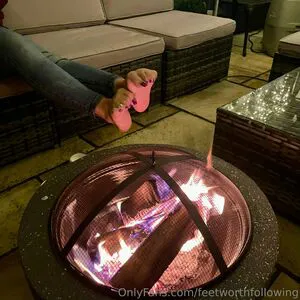 Feetworthfollowing OnlyFans Leaked Free Thumbnail Picture - #bYHMifbaC8