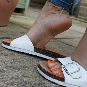 Feetworthfollowing OnlyFans Leaked Free Thumbnail Picture - #zxWHq7JW5F