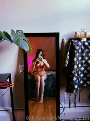 Feistyghuleh91 OnlyFans Leaked Free Thumbnail Picture - #0zFm4vfhcQ