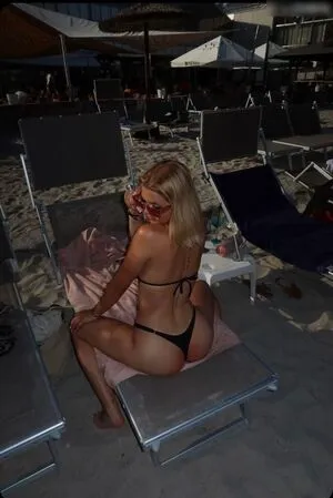 Feli Leonie OnlyFans Leaked Free Thumbnail Picture - #U60pYaa2oV