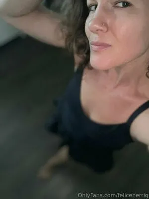 Feliceherrig OnlyFans Leaked Free Thumbnail Picture - #3icCXcorsi