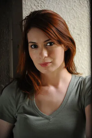 Felicia Day Thumbnail Picture