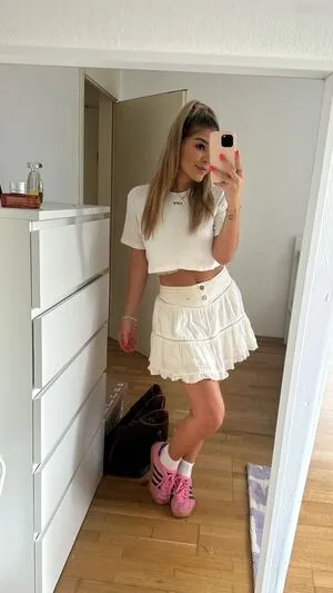 Felicia Fuchs OnlyFans Leaked Free Thumbnail Picture - #VYJKIDGnNg