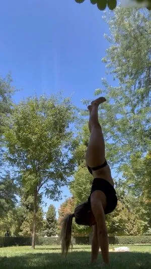 Felicia Fuchs OnlyFans Leaked Free Thumbnail Picture - #VnnLwvvfto