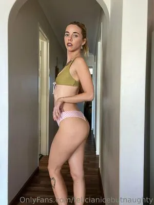 Feliciameridiana888 OnlyFans Leaked Free Thumbnail Picture - #xfLgm8qGqV