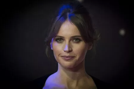 Felicity Jones OnlyFans Leaked Free Thumbnail Picture - #4GODj0t51l