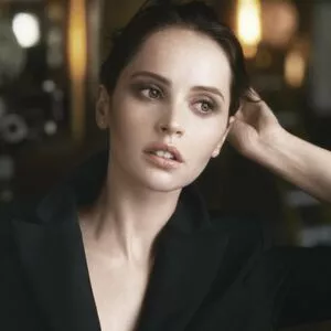 Felicity Jones OnlyFans Leaked Free Thumbnail Picture - #P0nikko1Qo