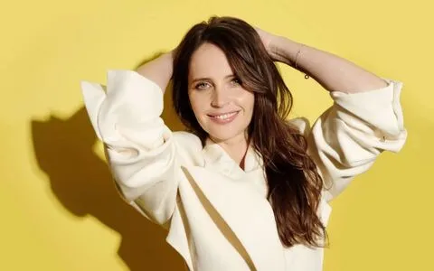 Felicity Jones OnlyFans Leaked Free Thumbnail Picture - #jcOKyF8h62
