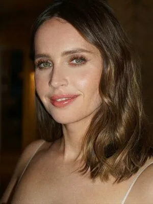 Felicity Jones OnlyFans Leaked Free Thumbnail Picture - #spfDE2tu39