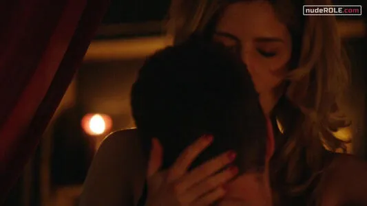 Felicity Smoak OnlyFans Leaked Free Thumbnail Picture - #PGeBU2N4de