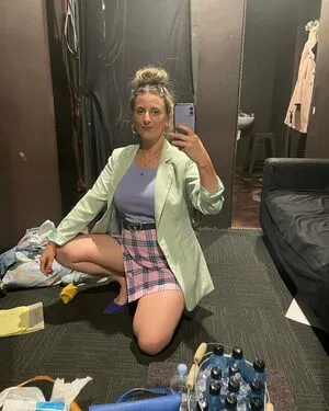 Felicity Ward OnlyFans Leaked Free Thumbnail Picture - #9olzWeX9gX