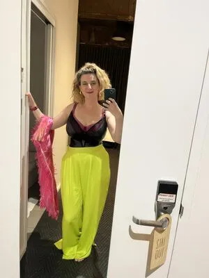 Felicity Ward OnlyFans Leaked Free Thumbnail Picture - #GXl8EFDQ6u