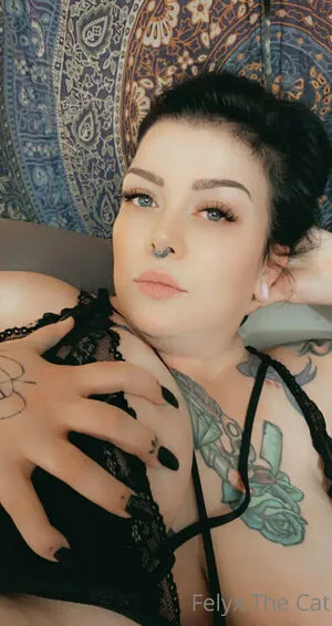 Felyxfree OnlyFans Leaked Free Thumbnail Picture - #r2Nee6PmvM