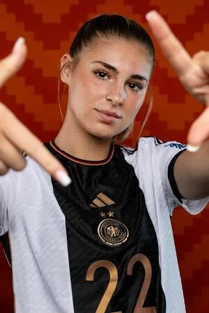 Female Football OnlyFans Leaked Free Thumbnail Picture - #46qIqsg3F3