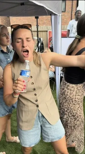 Female Football OnlyFans Leaked Free Thumbnail Picture - #8HABhCpUWu