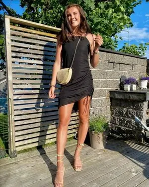 Female Football OnlyFans Leaked Free Thumbnail Picture - #C01EEIVTjj