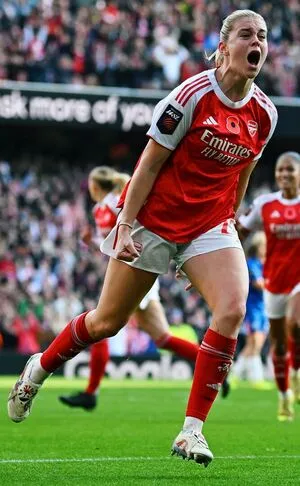 Female Football OnlyFans Leaked Free Thumbnail Picture - #G1rutS6bIt