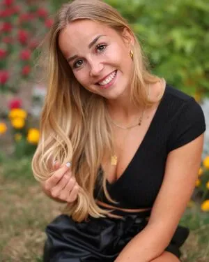 Female Football OnlyFans Leaked Free Thumbnail Picture - #S8DhgzzGSi