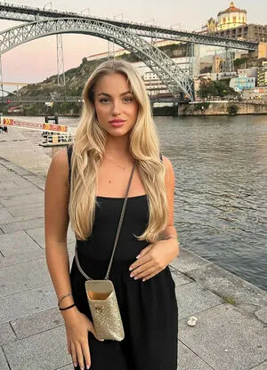 Female Football OnlyFans Leaked Free Thumbnail Picture - #b6v0wf6LtZ
