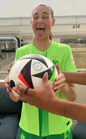 Female Football OnlyFans Leaked Free Thumbnail Picture - #gYJPpR2Mmt