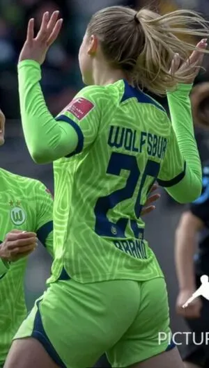 Female Football OnlyFans Leaked Free Thumbnail Picture - #oYbF7eM0cI