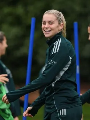 Female Football OnlyFans Leaked Free Thumbnail Picture - #vE3x1SlvOT