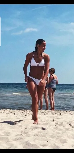 Female Football OnlyFans Leaked Free Thumbnail Picture - #woZXRuHiR4