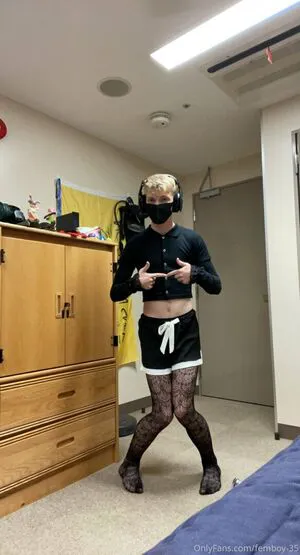 Femboy Thumbnail Picture