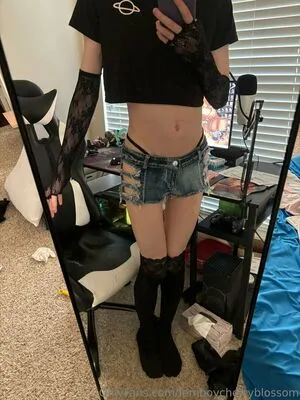 Femboycherryblossom OnlyFans Leaked Free Thumbnail Picture - #mCKyCsBnWP