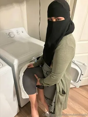 Femdomhijabi OnlyFans Leaked Free Thumbnail Picture - #JIQqA28sHc