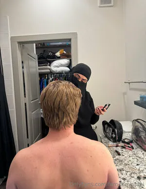 Femdomhijabi OnlyFans Leaked Free Thumbnail Picture - #Z7RZ3GTsyh