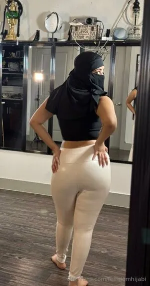 Femdomhijabi OnlyFans Leaked Free Thumbnail Picture - #f75vZ0I6ba