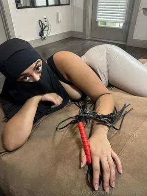 Femdomhijabi OnlyFans Leaked Free Thumbnail Picture - #qrAjMe3gO3
