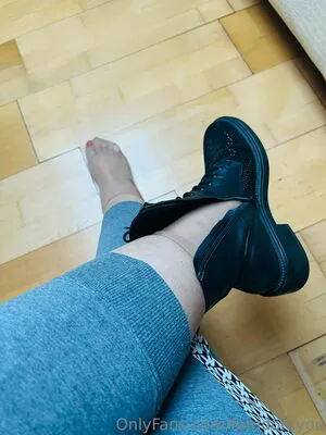 Femdomyou OnlyFans Leaked Free Thumbnail Picture - #V7UxSuU0TM