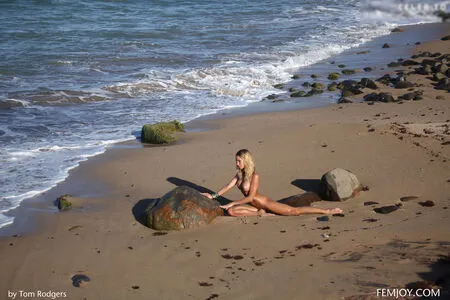 Femjoy OnlyFans Leaked Free Thumbnail Picture - #ooFiJdm2q0