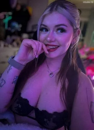 Feneliactx OnlyFans Leaked Free Thumbnail Picture - #1a5WtkWQNC