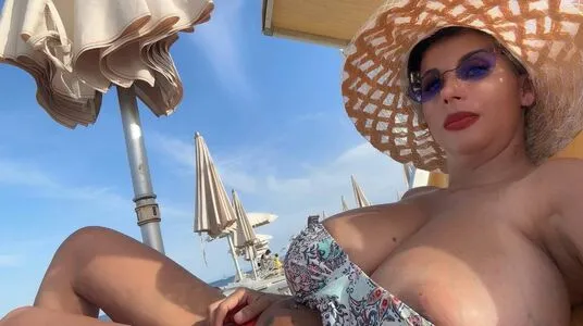 Fenice Modella OnlyFans Leaked Free Thumbnail Picture - #NIIrlkY6xj