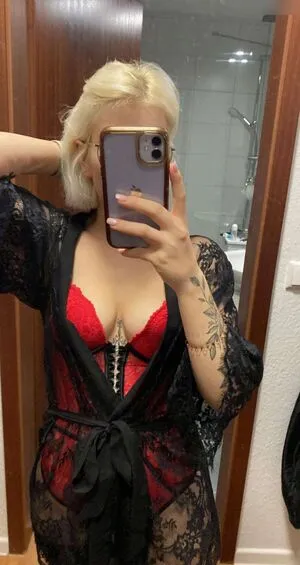Fenni2002 OnlyFans Leaked Free Thumbnail Picture - #NTiu1KBSSF